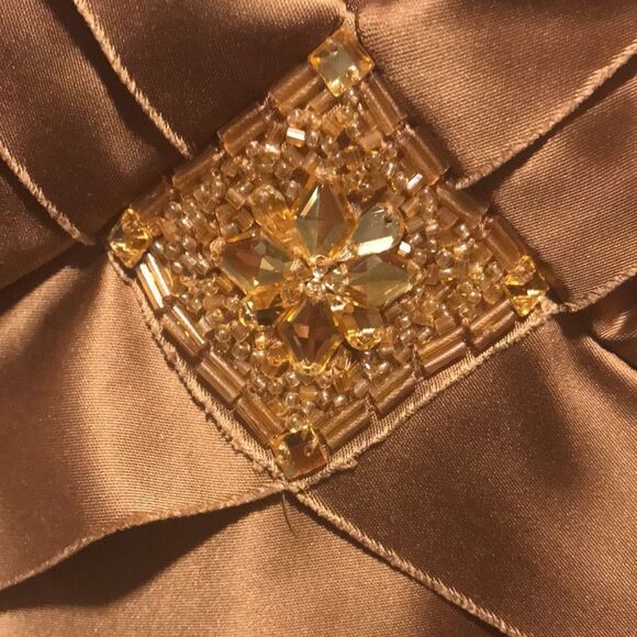 Jones New York Dress Women’s Size 14 Gold/Bronze Sleeveless Shutter Pleats - Picture 5 of 8